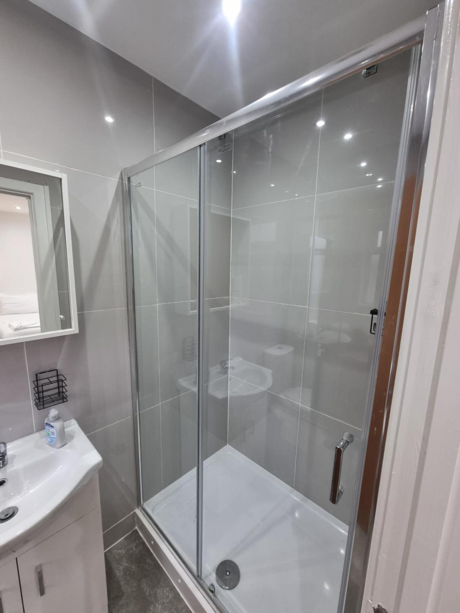 Brand New Studios In Harrow Ngoại thất bức ảnh