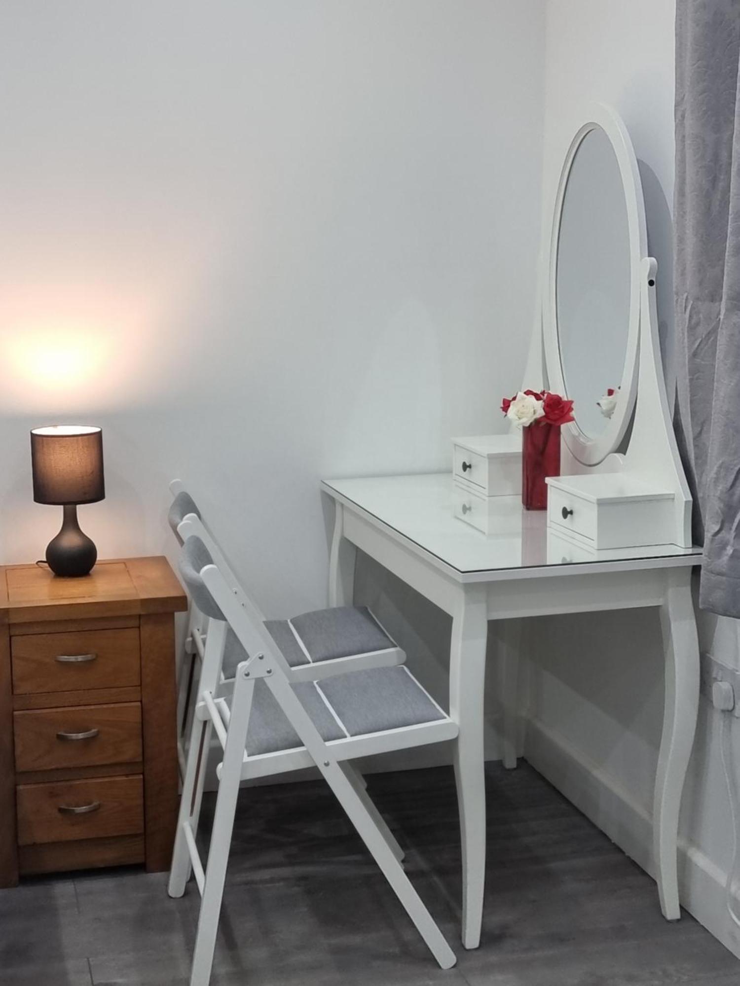 Brand New Studios In Harrow Ngoại thất bức ảnh