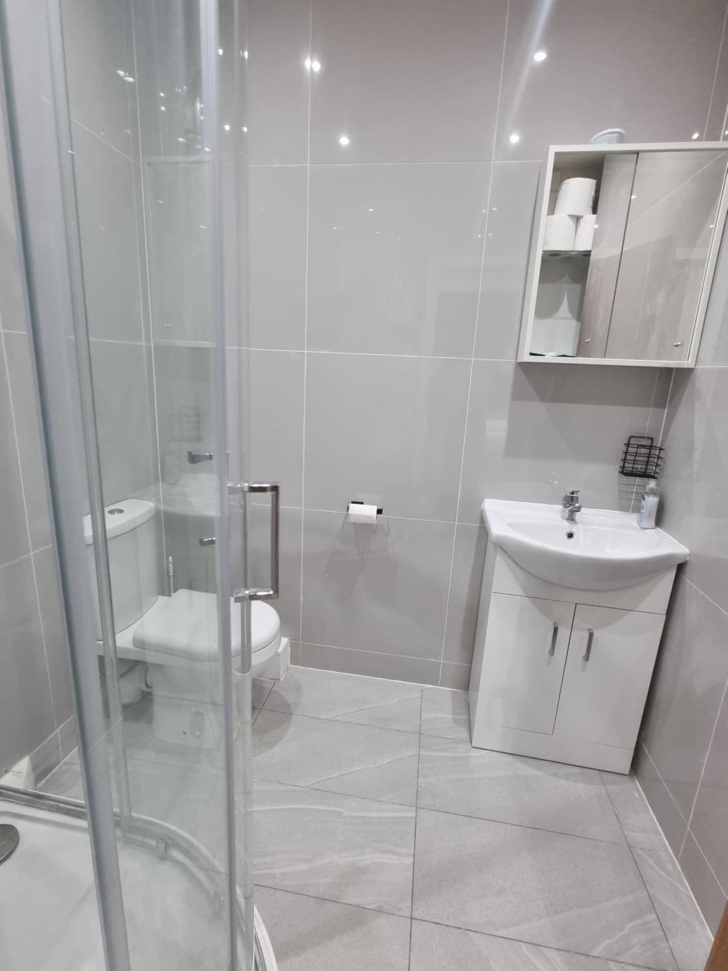 Brand New Studios In Harrow Ngoại thất bức ảnh